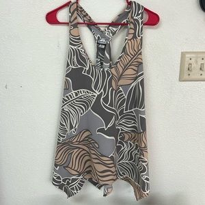 Large Manuhealii top